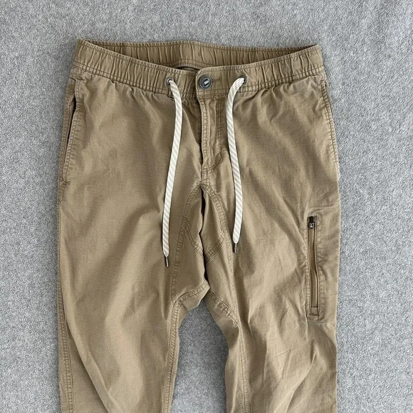 Vuori Pants Mens Small Khaki Jogger Stretch Travel Ripstop Climber Casual V412 - Picture 2 of 10